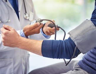 誘發(fā)高血壓的四個(gè)不良習(xí)慣，90%的人都在做！