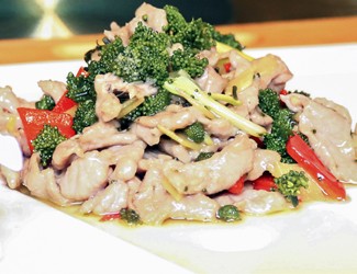 鮮花與老臘肉的真實故事——三七花炒（臘）肉